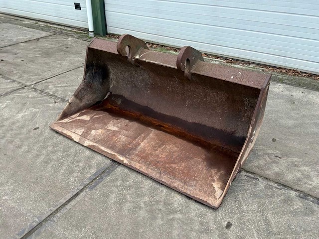 Beco graafbak “cw30” - afbeelding 1 van  7