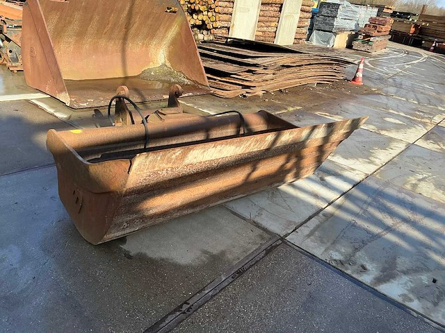 Beco kantelgraafbak cw40 - afbeelding 10 van  12