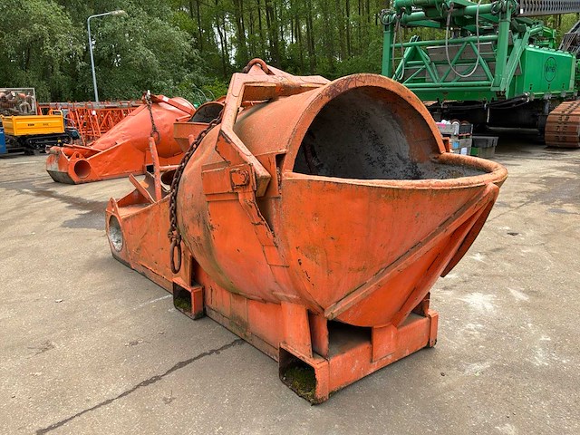 Beco kub2000 betonkubel - afbeelding 2 van  7