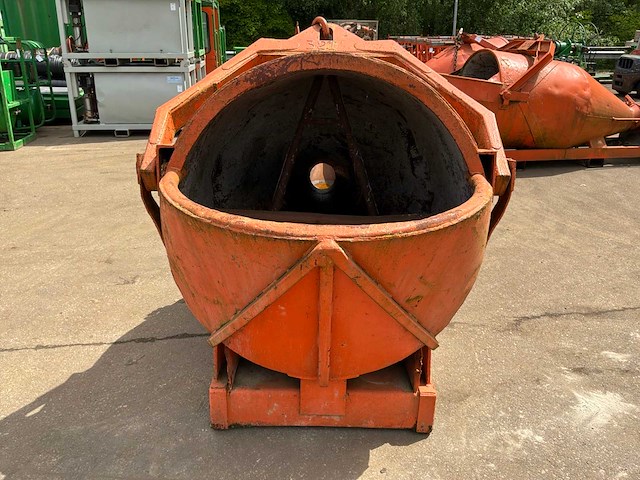 Beco kub2000 betonkubel - afbeelding 4 van  7