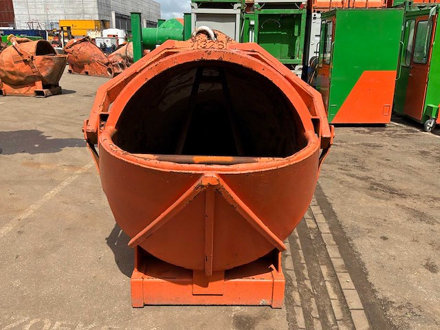 Beco kub2000 betonkubel - afbeelding 4 van  7