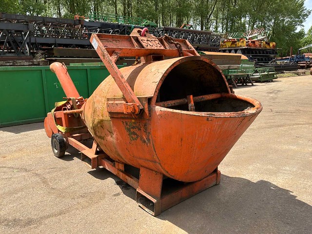 Beco kub2000 betonkubel - afbeelding 2 van  8
