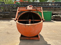 Beco kub2000 betonkubel - afbeelding 4 van  8