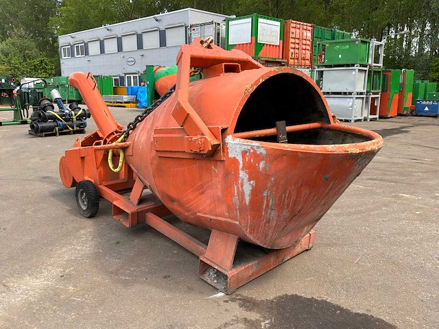 Beco kub2000 betonkubel - afbeelding 2 van  7