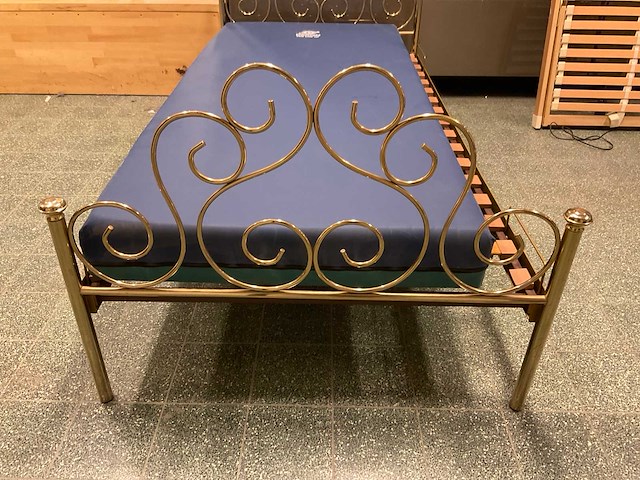 Bed 205x100 cm - afbeelding 2 van  4