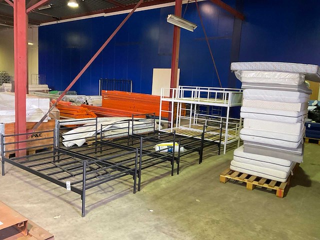 Bed (8x) - afbeelding 1 van  5