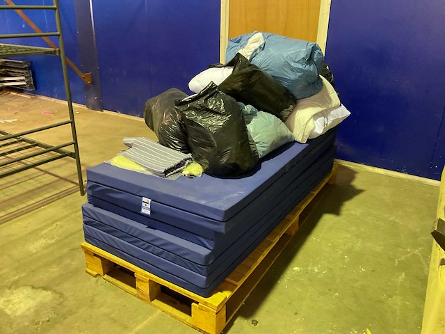Bed (8x) - afbeelding 5 van  5