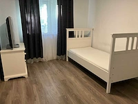 Bed en kasten
