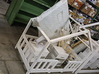 Bed incl. lattenbodem, matras, nachtkastjes (2x), hanglamp & wandrekjes (3x) - afbeelding 1 van  5