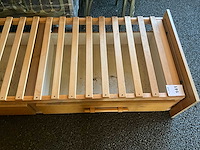 Bed met lattenbodem - afbeelding 2 van  5