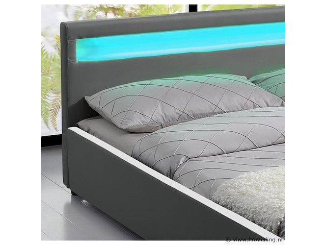 Bed sevilla 140x200cm - afbeelding 4 van  6