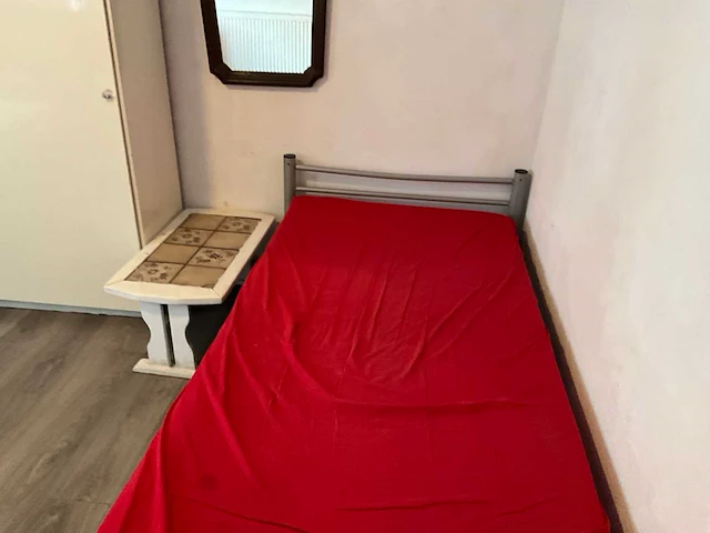 Bedden en kasten - afbeelding 2 van  4