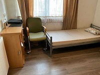 Bedden en kasten - afbeelding 4 van  4