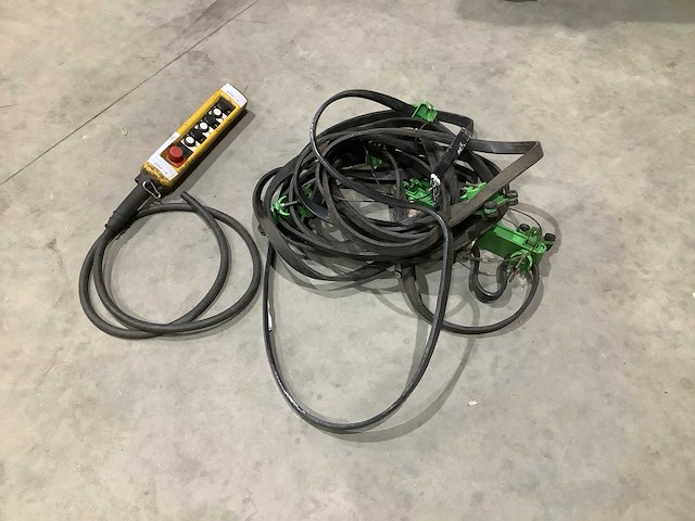 Bediening met kabel - afbeelding 1 van  4