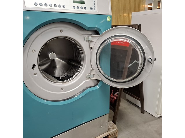 Bedrijfs wasautomaat, elextrolux, w3105h15, groen - afbeelding 5 van  7