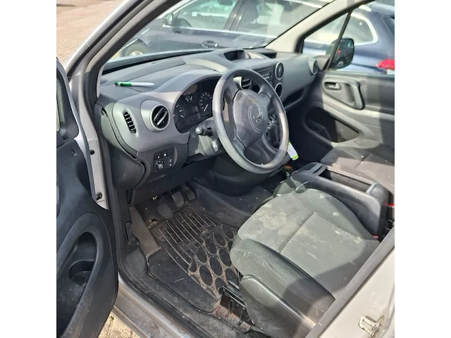 Bedrijfsauto, citroen, berlingo 1.6 bluehdi 75 club, 2017 - afbeelding 10 van  11