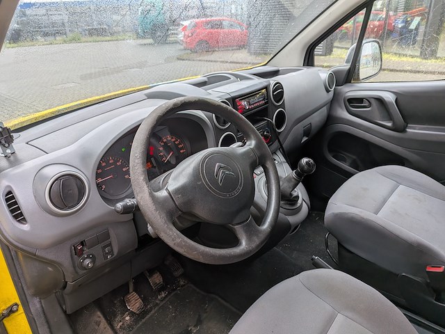 Bedrijfsauto, citroën, berlingo 1.6 hdi 500 comfort economy, 2013 - afbeelding 2 van  35