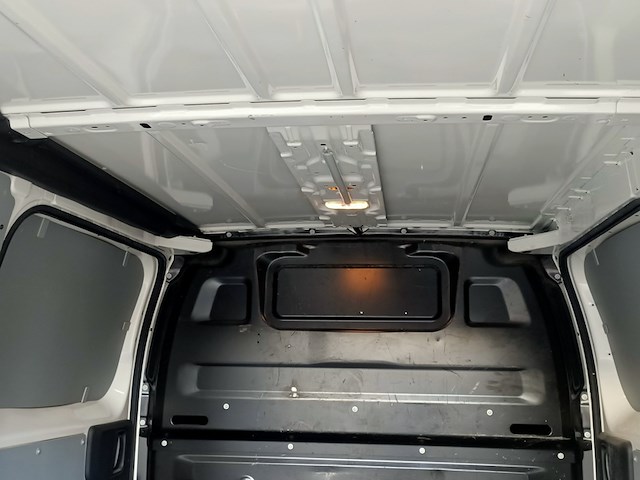 Bedrijfsauto, citroen, jumpy 1.6 bluehdi 95 club m, 1.6 bluehdi 95 club m, 2016 - afbeelding 19 van  35