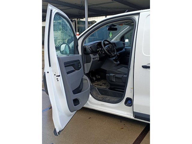 Bedrijfsauto, citroen, jumpy 1.6 bluehdi 95 club m, 1.6 bluehdi 95 club m, 2016 - afbeelding 23 van  35