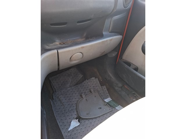 Bedrijfsauto, fiat, doblò, 1.3 multijet top hd 500 kg, 2008 - afbeelding 2 van  19
