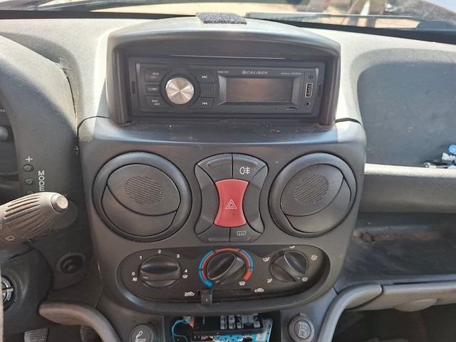 Bedrijfsauto, fiat, doblò, 1.3 multijet top hd 500 kg, 2008 - afbeelding 19 van  19