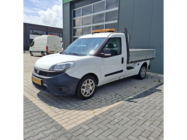 Bedrijfsauto, fiat, doblò, 2015 - afbeelding 1 van  26