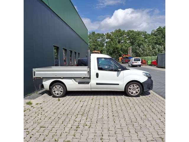 Bedrijfsauto, fiat, doblò, 2015 - afbeelding 22 van  26