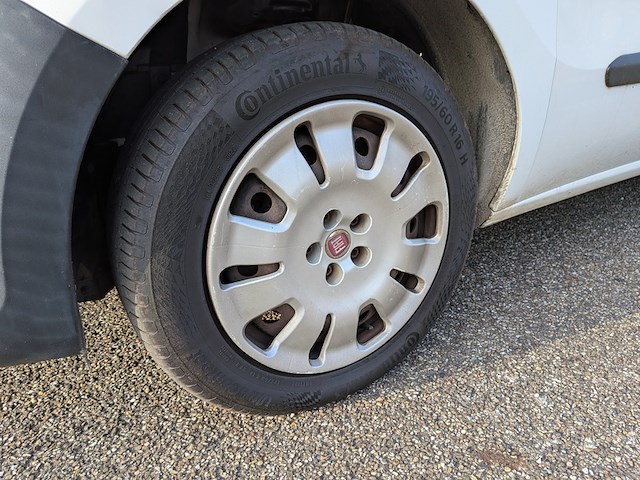 Bedrijfsauto, fiat, doblo cargo 1.4 t-jet natural power, 2014 - afbeelding 7 van  32