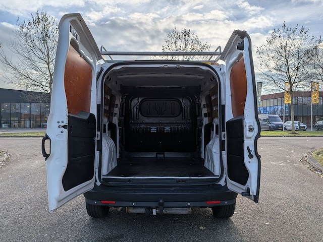 Bedrijfsauto, fiat, doblo cargo 1.4 t-jet natural power, 2014 - afbeelding 19 van  32