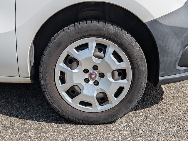 Bedrijfsauto, fiat, doblò cargo 1.4 t-jet natural power l1h1, 2018 - afbeelding 7 van  32