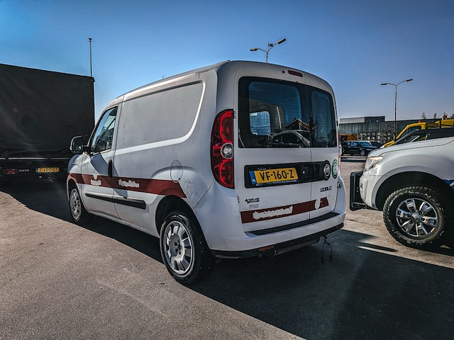 Bedrijfsauto, fiat, doblò cargo 1.4 t-jet natural power sx hd, 2013 - afbeelding 23 van  32