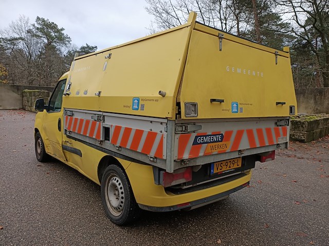 Bedrijfsauto fiat, doblo cargo 1.4 t-jet natural power sx maxi met veegvuilopbouw, bouwjaar 2015 - afbeelding 21 van  37