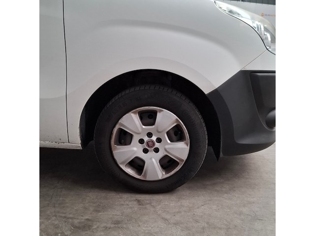 Bedrijfsauto, fiat, doblò cargo, 2014 - afbeelding 2 van  21