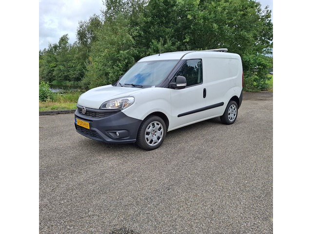 Bedrijfsauto, fiat, doblò cargo, wit, 2018 - afbeelding 1 van  39