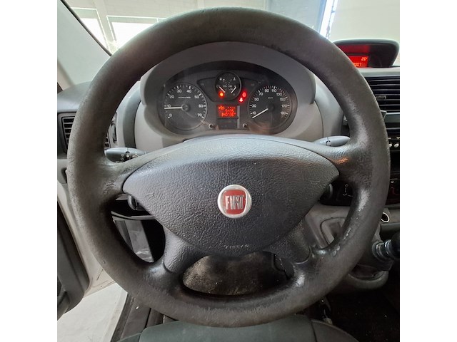 Bedrijfsauto, fiat, scudo 1200 l h1 2.0 mj 120 f, 12 2.0 multijet lh1 sx, 2010 - afbeelding 44 van  83