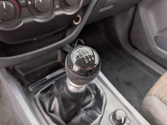 Bedrijfsauto, ford, 2.2 tdci xl super cab, 2013, met nido din-plaat - afbeelding 18 van  35