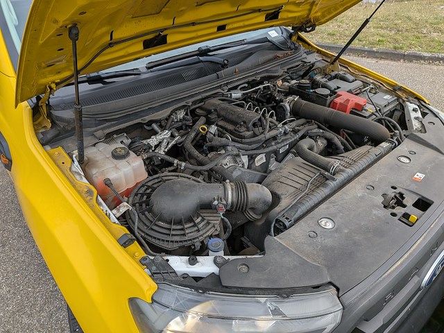 Bedrijfsauto, ford, 2.2 tdci xl supercab, 2016, met nido din-plaat - afbeelding 31 van  38