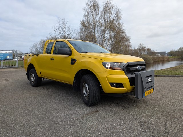 Bedrijfsauto, ford, 2.2 tdci xl supercab, 2016, met nido din-plaat - afbeelding 36 van  38