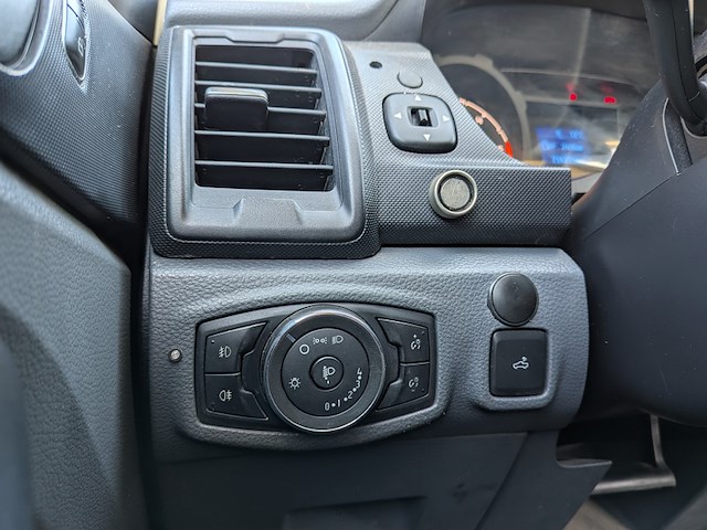 Bedrijfsauto, ford, 2.2 tdci xl supercab, 2016, met nido din-plaat - afbeelding 26 van  40