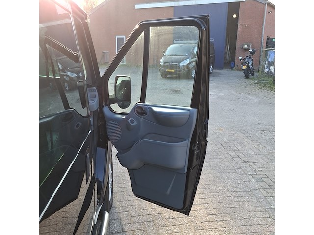 Bedrijfsauto, ford, transit 260s 2.2 tdci dc limited edition, 2011 - afbeelding 28 van  68