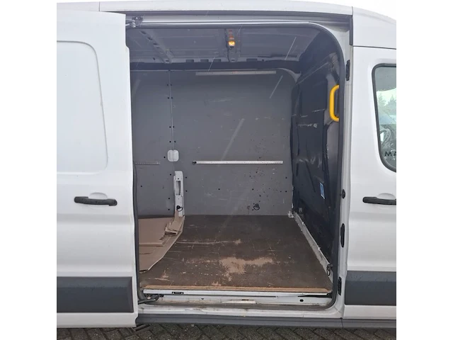 Bedrijfsauto, ford, transit 310 2.0 tdci l3h2 trend, 2017 - afbeelding 7 van  17