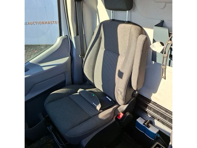 Bedrijfsauto, ford, transit, 350 2.0 tdci l2h2 trend, 2019 - afbeelding 33 van  60