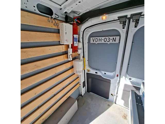 Bedrijfsauto, ford, transit, 350 2.0 tdci l2h2 trend, 2019 - afbeelding 47 van  60