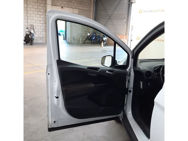 Bedrijfsauto, ford, transit courier, 2017 - afbeelding 43 van  52