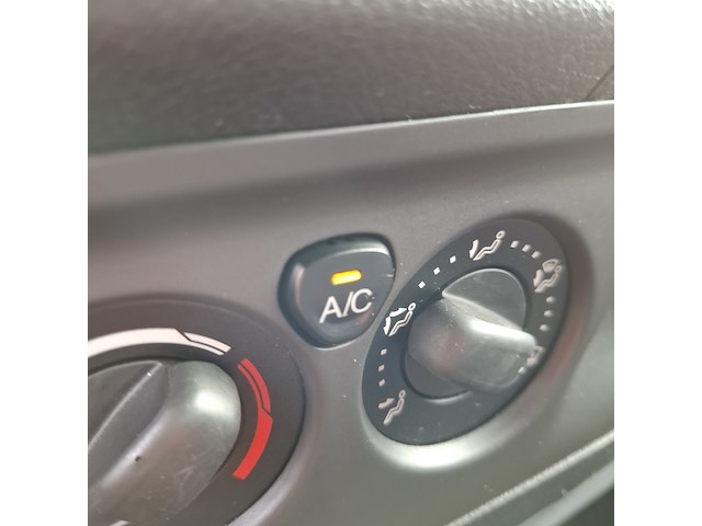 Bedrijfsauto, ford, transit custom 270 2.2 tdci l1h1 trend, 2015 - afbeelding 29 van  59