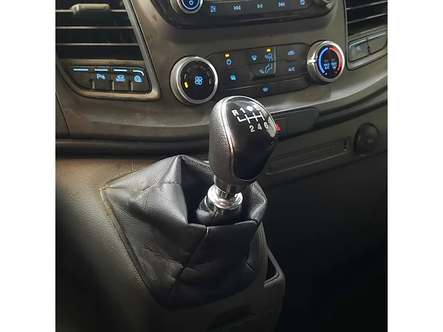 Bedrijfsauto, ford, transit custom, 320 2.0 tdci l2h1 trend, 2023 - afbeelding 15 van  31