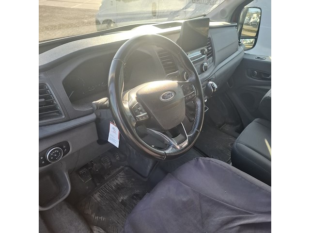 Bedrijfsauto, ford, transit - afbeelding 13 van  17