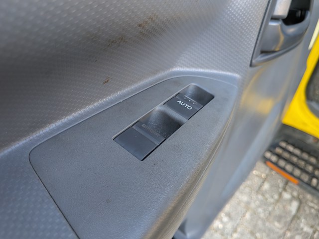 Bedrijfsauto, isuzu, 2019 - afbeelding 22 van  29