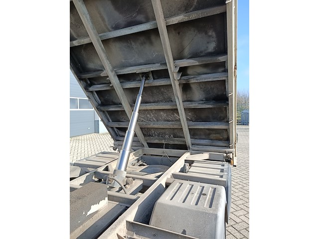 Bedrijfsauto, iveco, 40c11 kipper 3-zijdig, 2012 - afbeelding 30 van  39