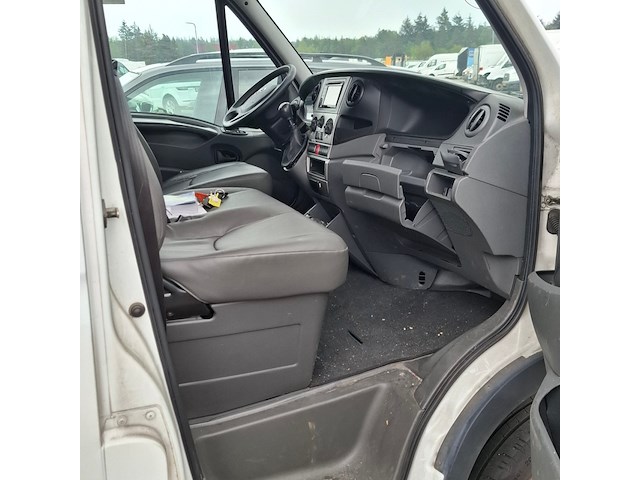 Bedrijfsauto, iveco, daily, 2011 - afbeelding 13 van  15